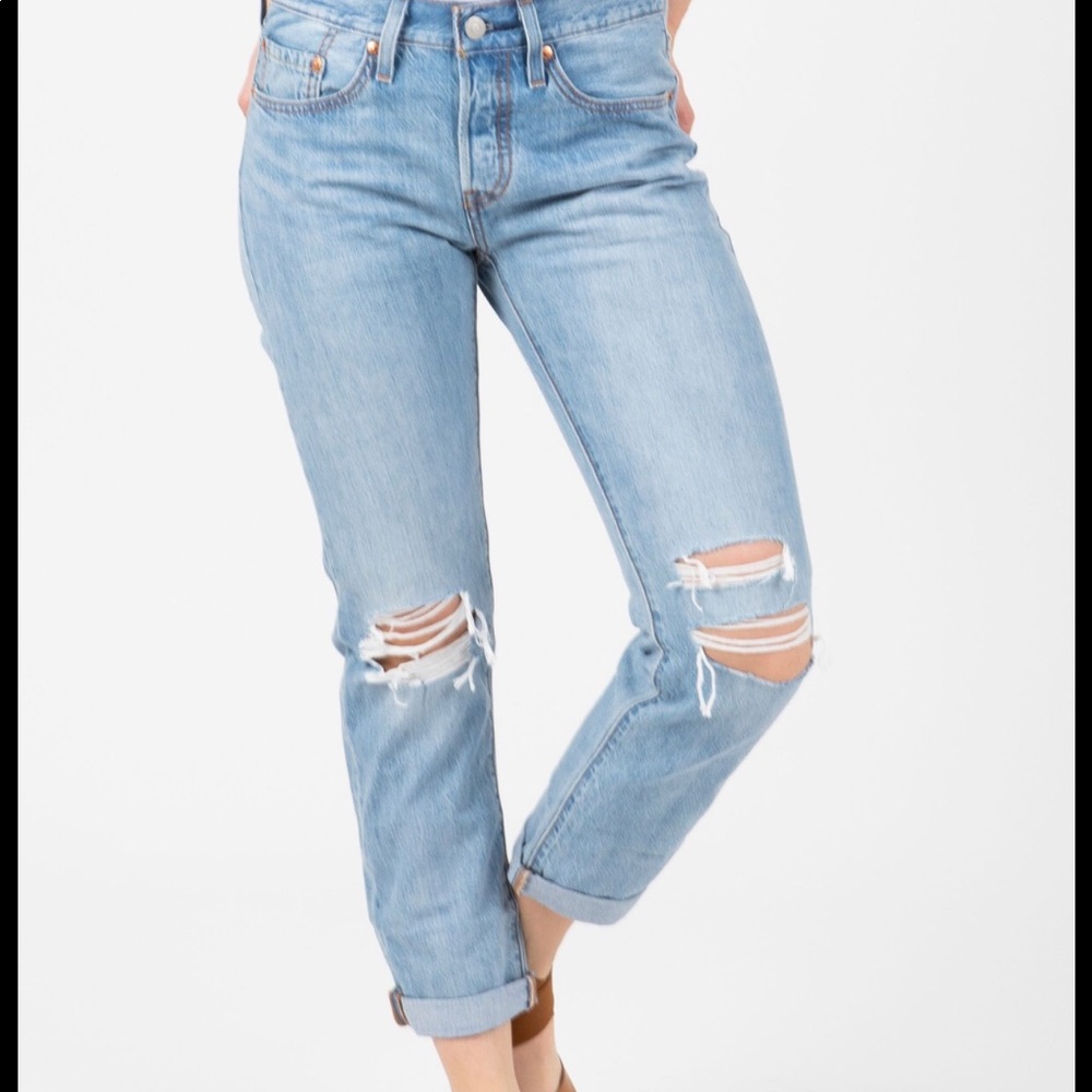 Levis taper fit jeans